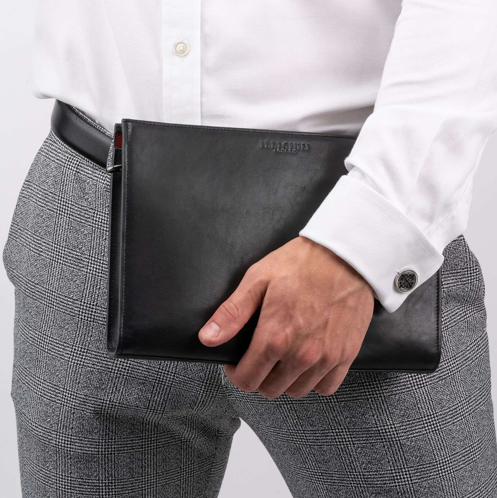 Kingshood clutch pouch