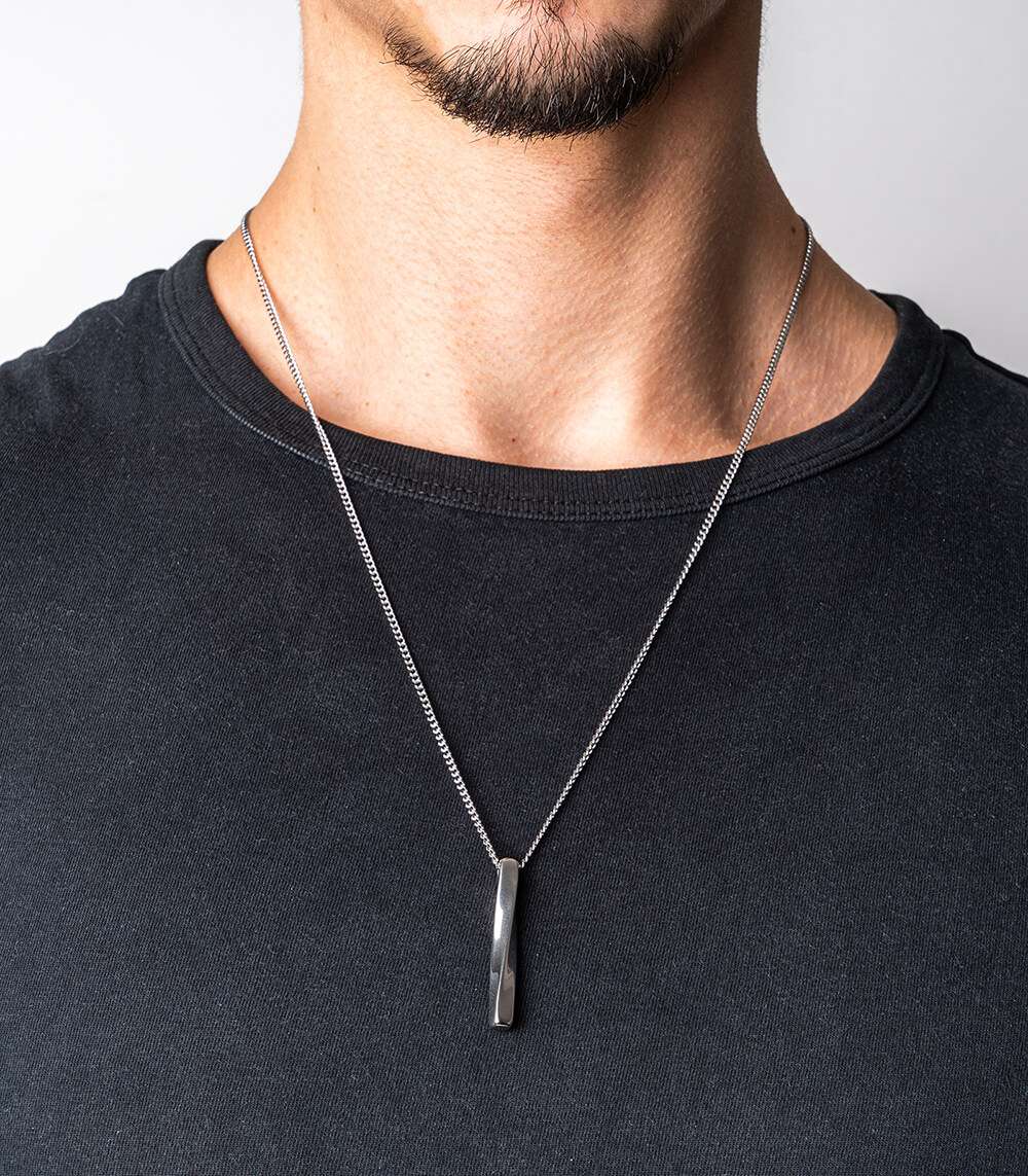 twisted bar pendant
