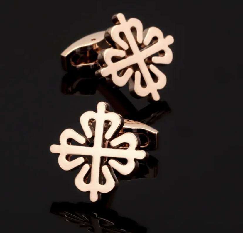 gold crest cufflinks