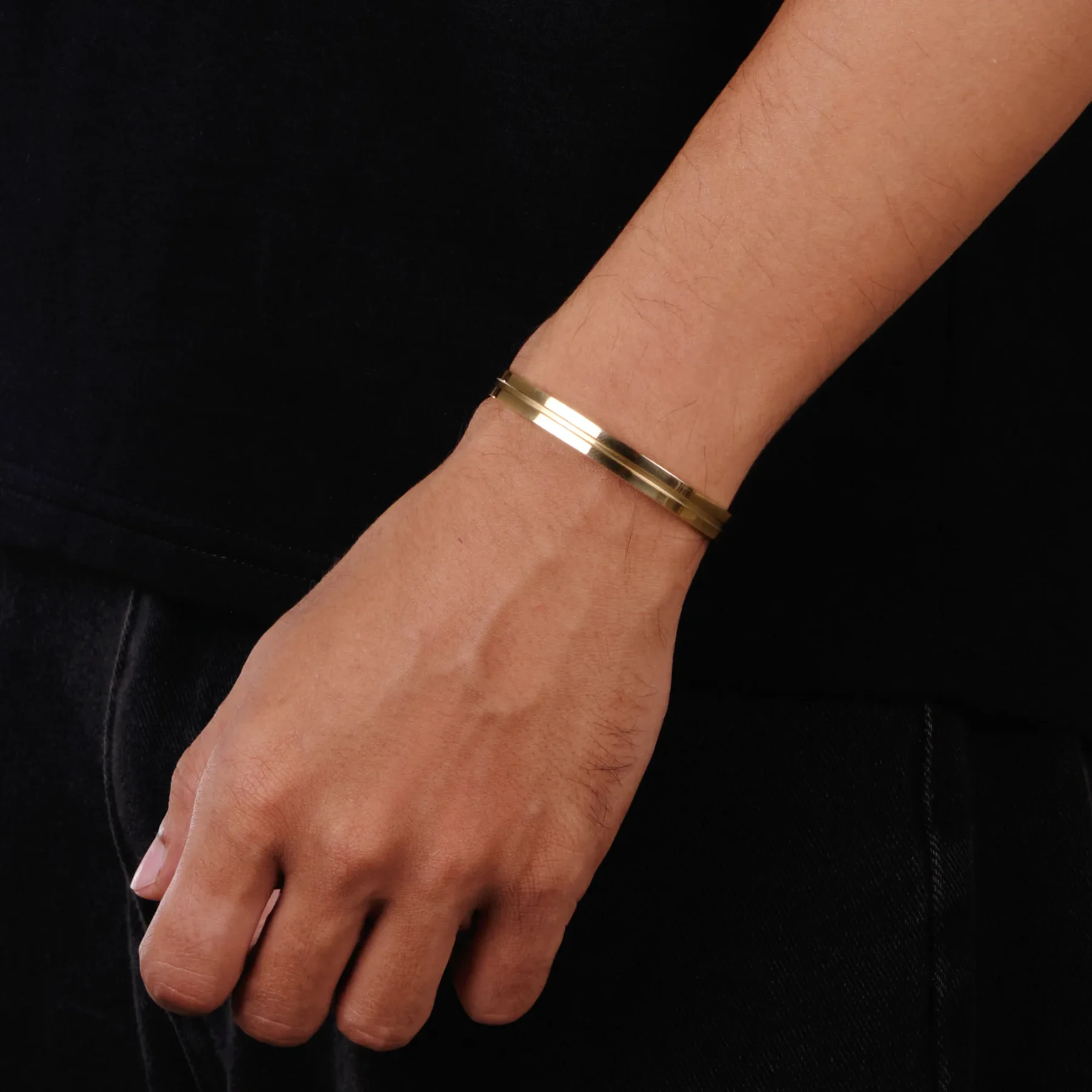 mens gold bangle