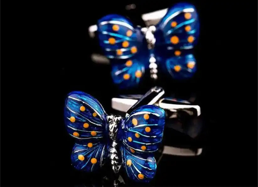 Are Cufflinks a Good Gift for Boyfriend?- Unveiling the Extraordinary Appeal of Cufflinks 2 are cufflinks considered a romantic gift