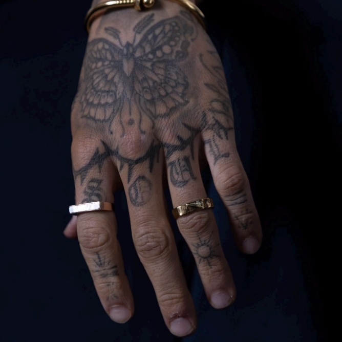Gold textured band ring for men