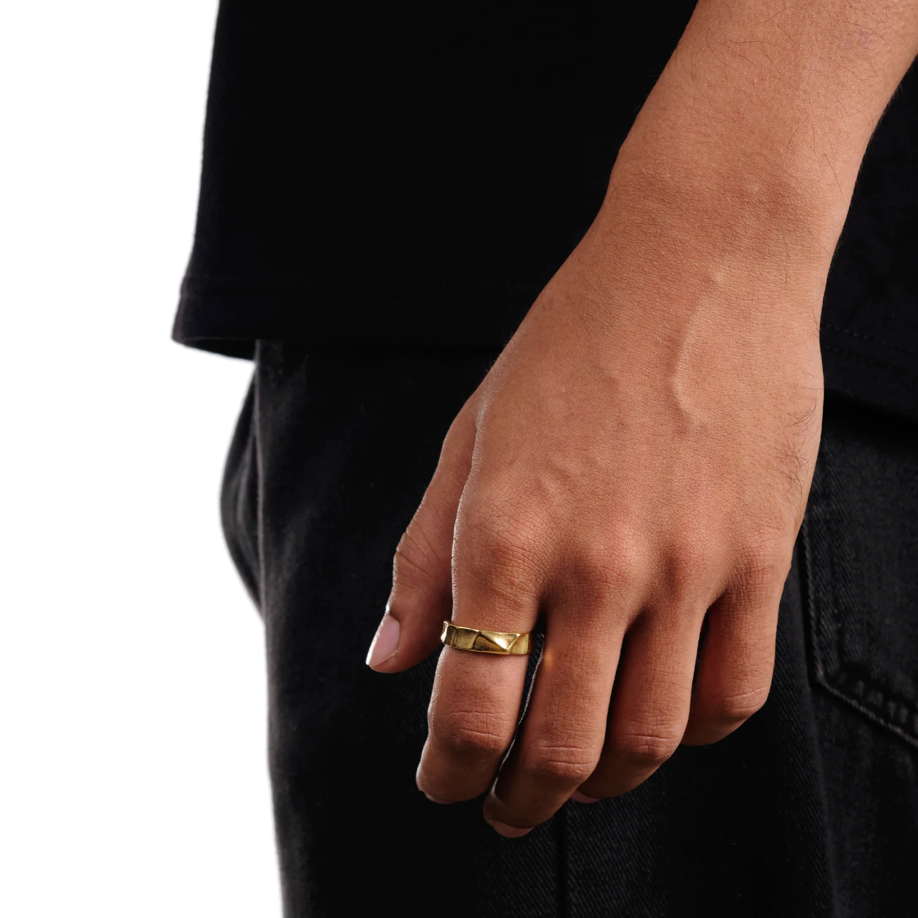 gold textured ring for men