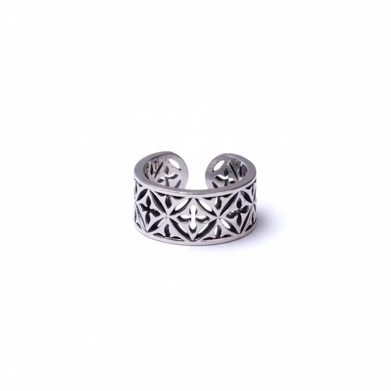 Sanctum cross ring