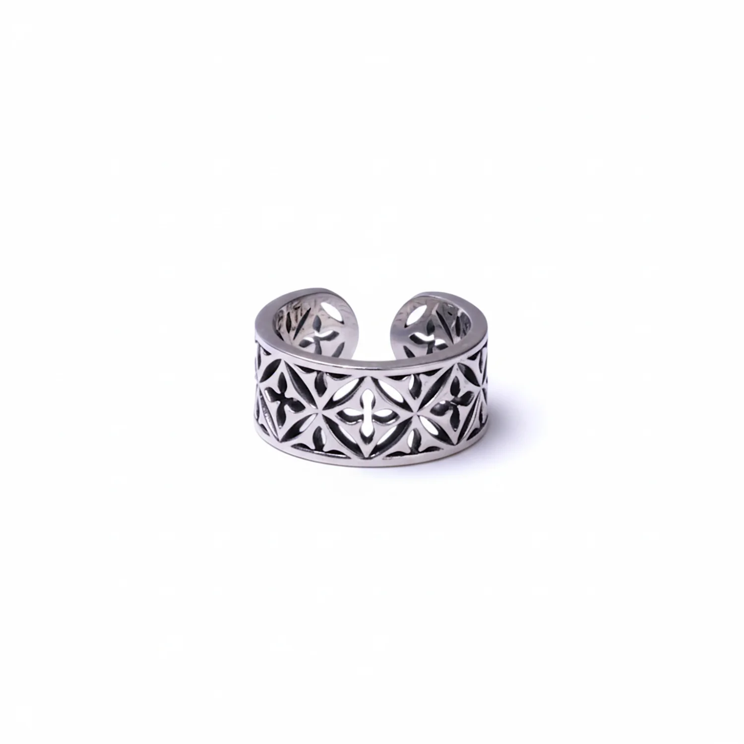 Sanctum cross ring