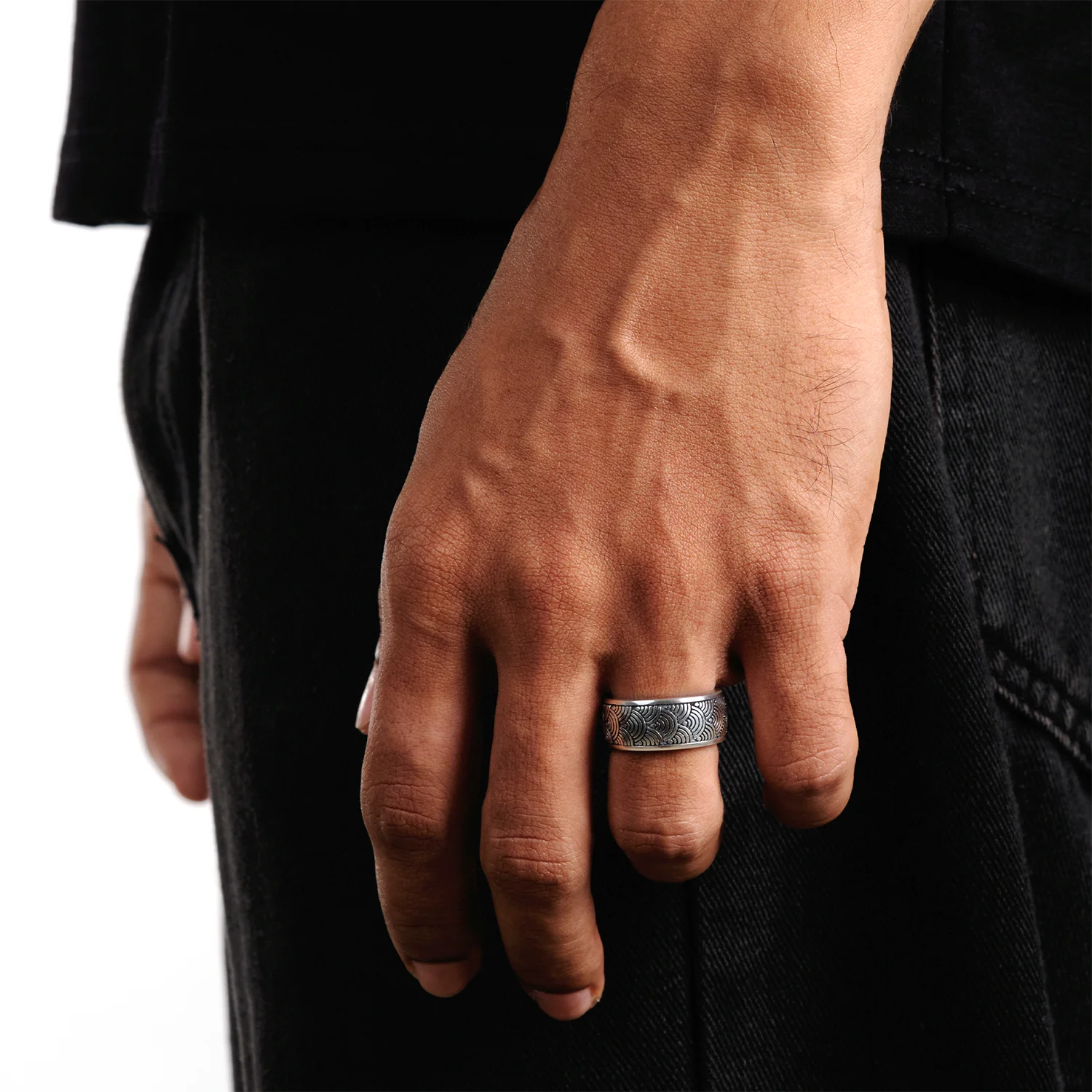 unique pattern ring for men
