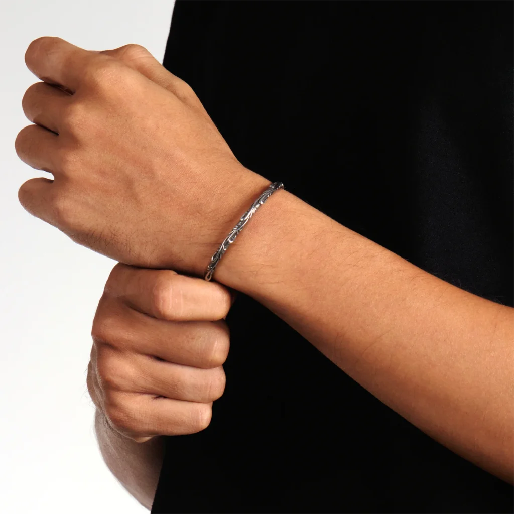 Groomsmen Gifts: 6 Ideas They'll Actually Wear 5 silver vintage cuff bracelet for men