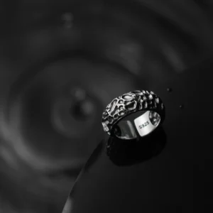 silver moon stone ring