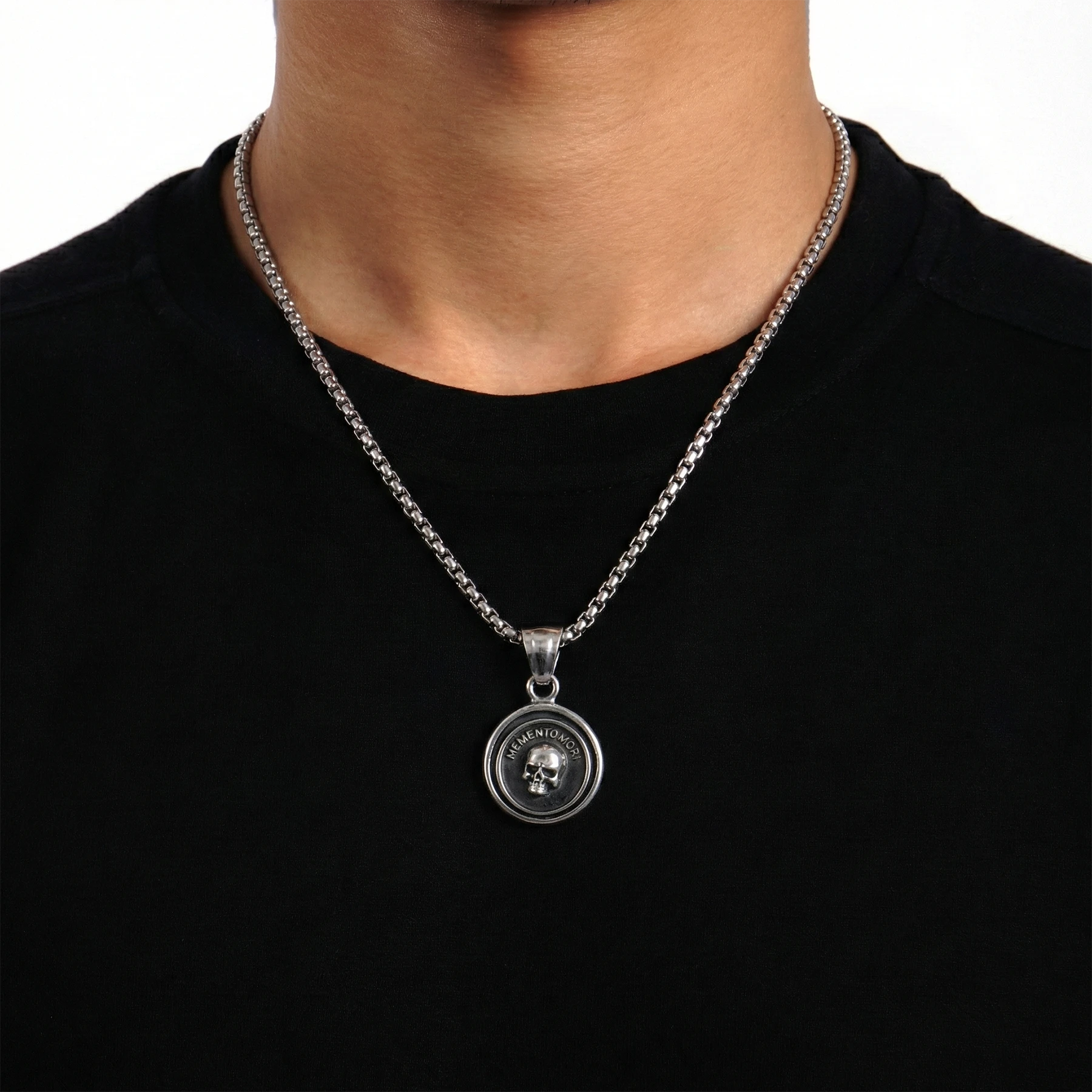 Memento mori necklace